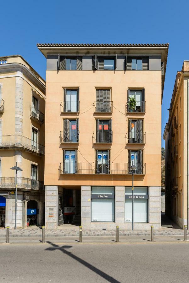 Apg Placa Catalunya Girona Exterior foto